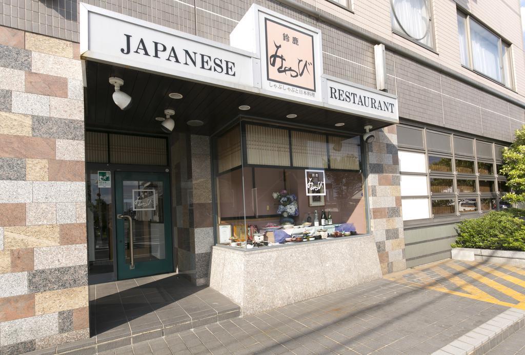 Hotel Green Park Suzuka Bagian luar foto