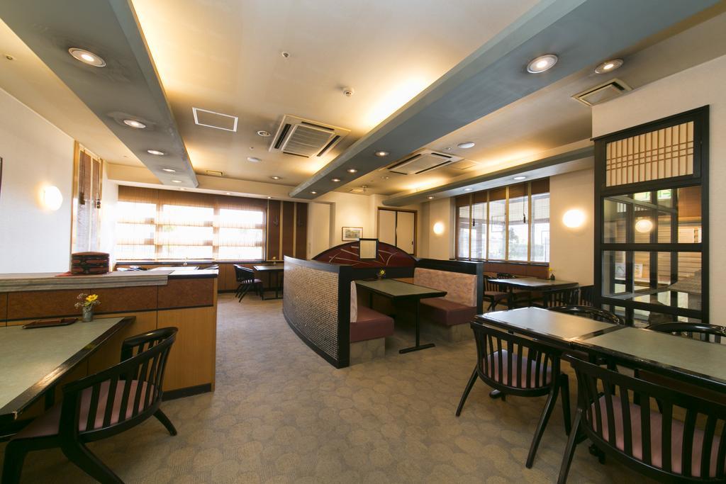 Hotel Green Park Suzuka Bagian luar foto